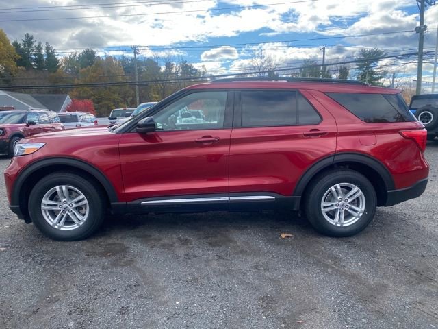 Certified 2023 Ford Explorer XLT w/ Equipment Group 202A image 6