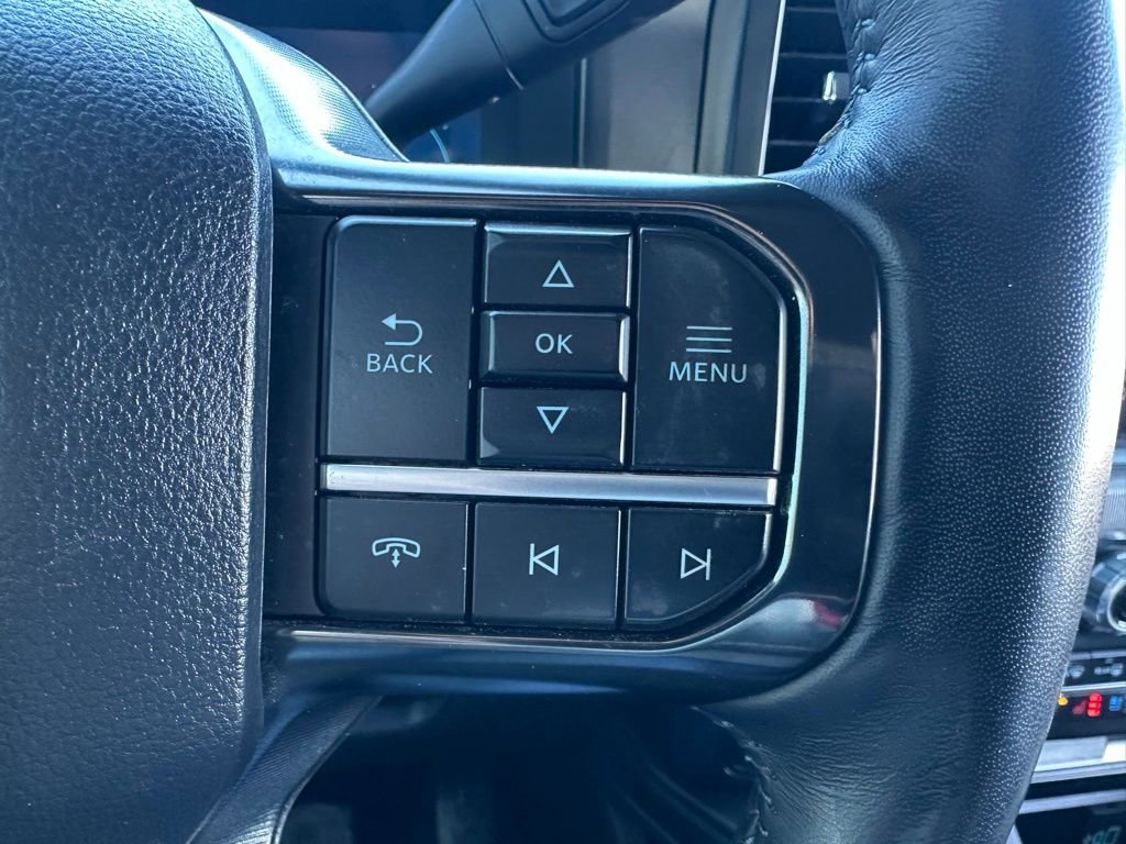 Certified 2025 Ford F250 Platinum image 37