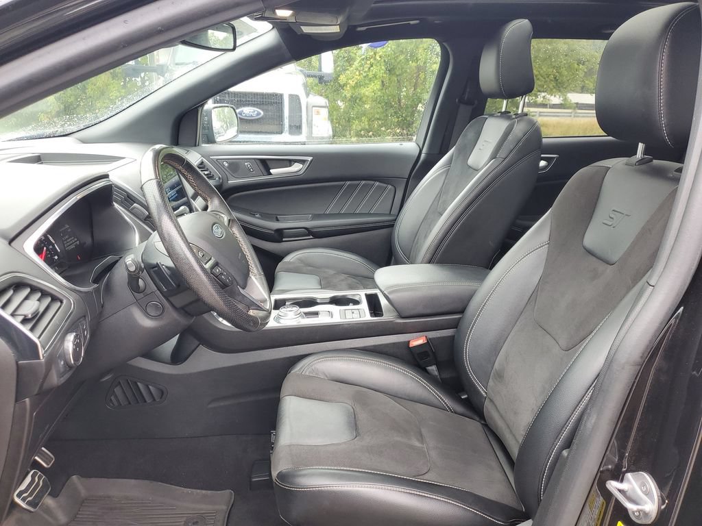 Certified 2021 Ford Edge ST w/ Equipment Group 401A AWD/4WD image 11
