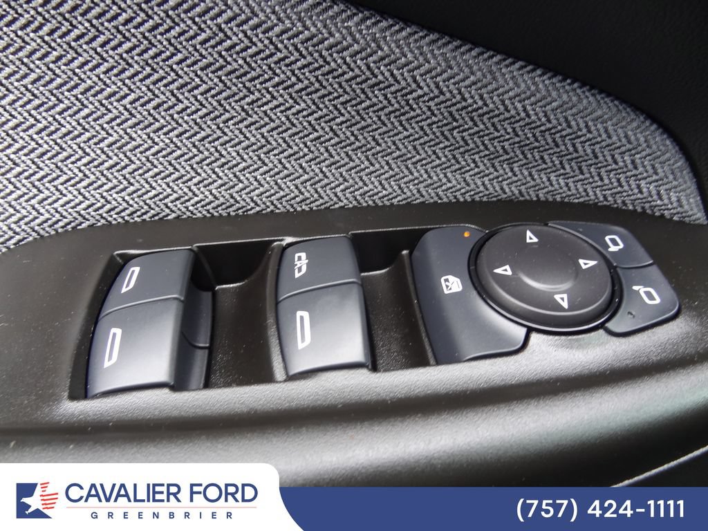 Used 2022 Chevrolet TrailBlazer LT w/ Convenience Package AWD/4WD image 13