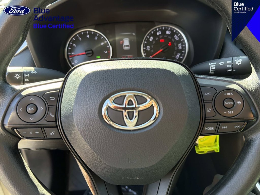 Used 2022 Toyota RAV4 LE AWD/4WD image 20