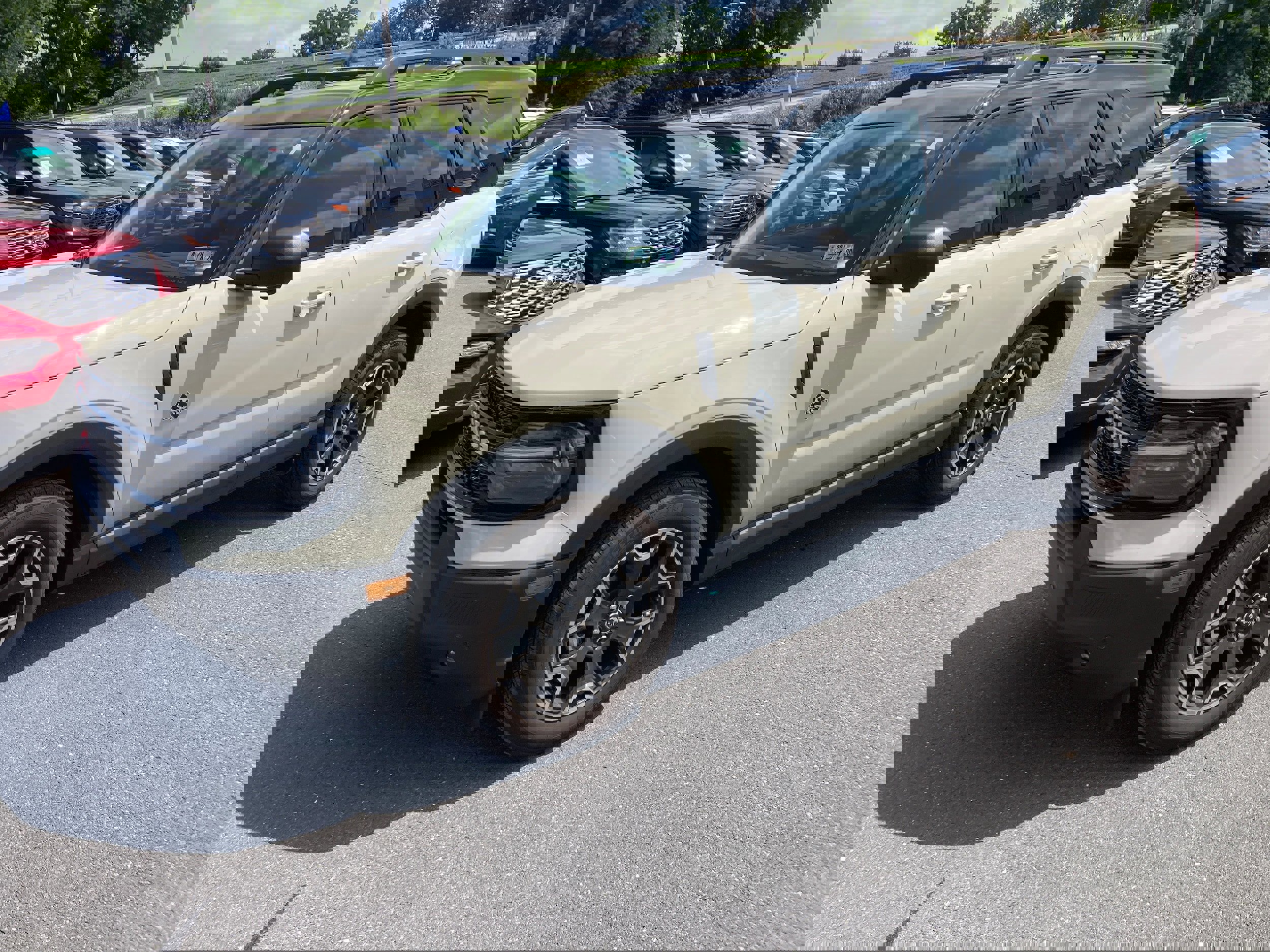 Certified 2025 Ford Bronco Sport Outer Banks w/ Outer Banks Tech Package+ image 2