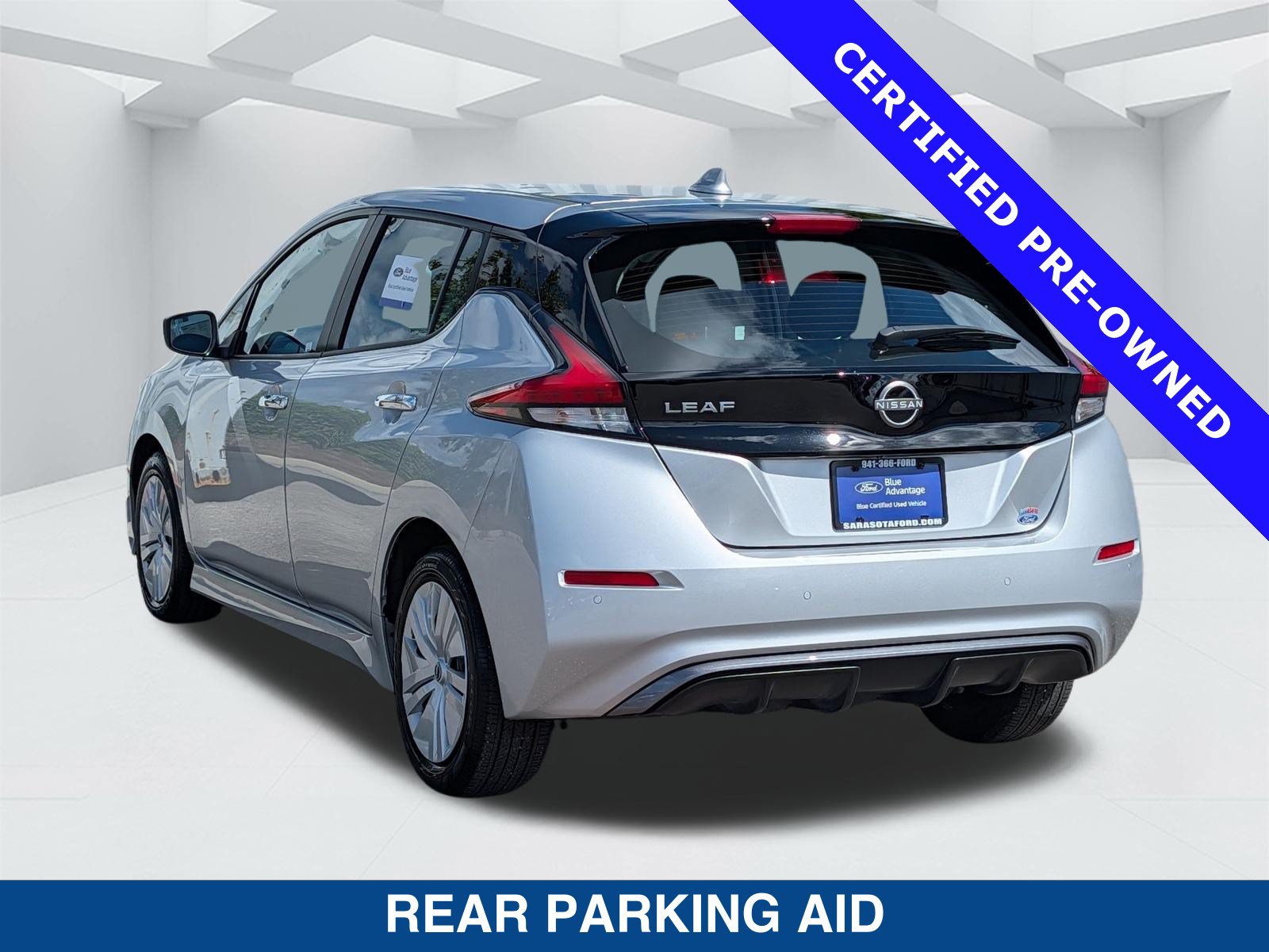 Used 2025 Nissan Leaf S FWD image 7