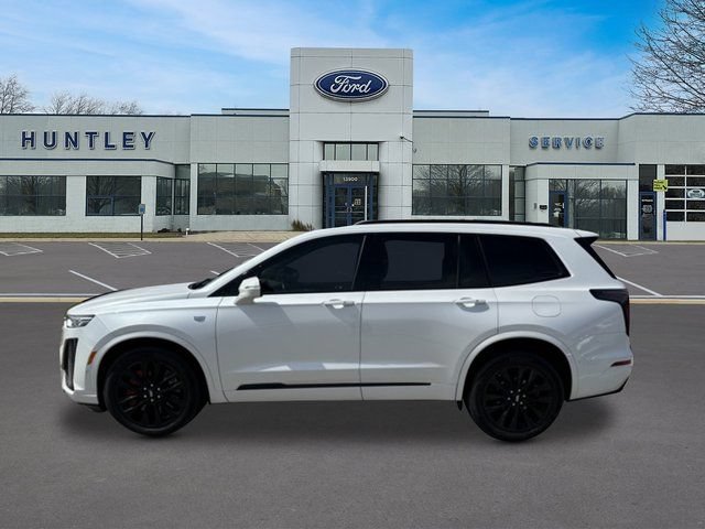 Used 2024 Cadillac XT6 Sport w/ LPO, Onyx Lite Package AWD/4WD image 6