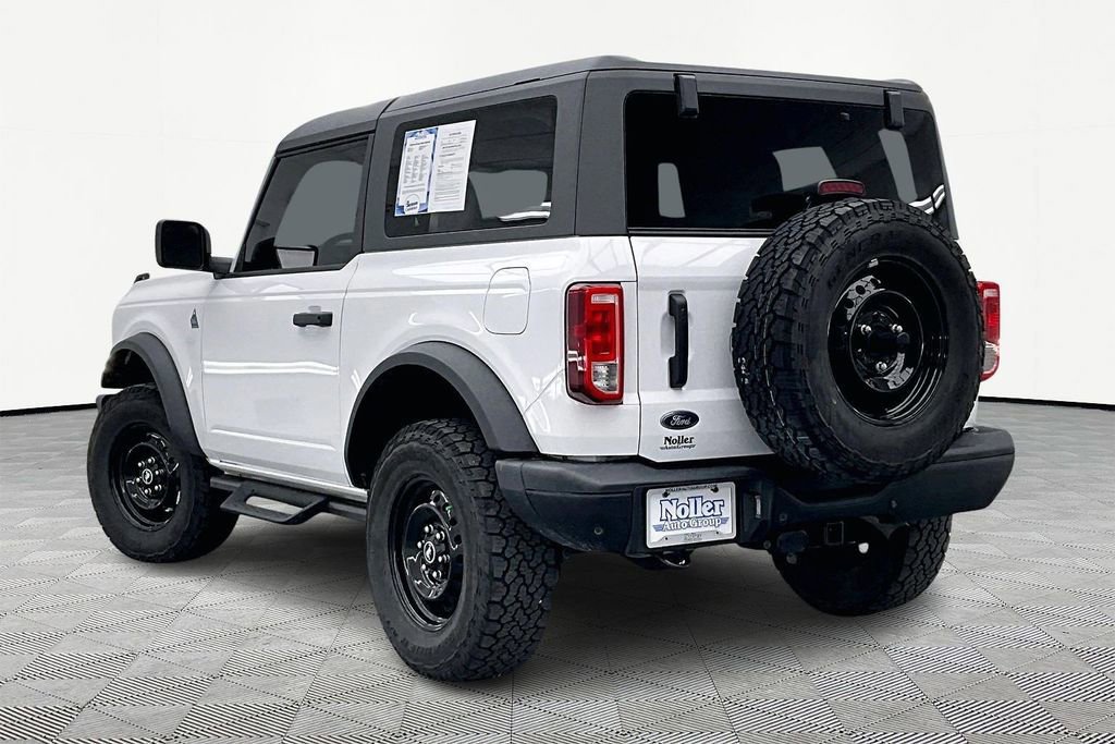Certified 2023 Ford Bronco Black Diamond image 2