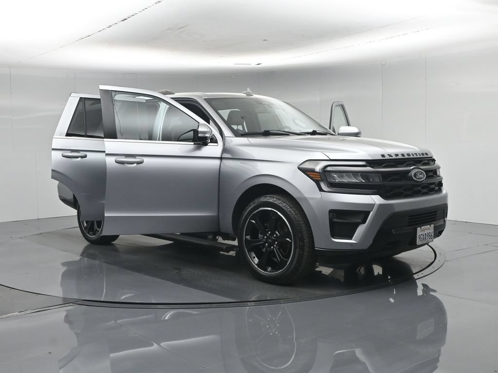 Certified 2023 Ford Expedition Limited AWD/4WD image 43