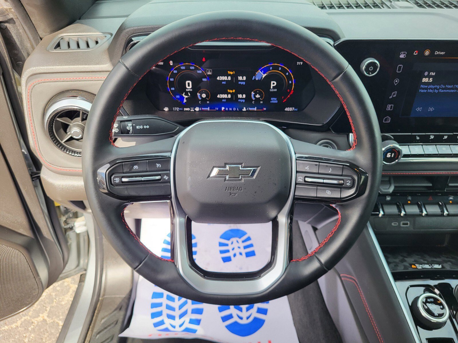 Used 2024 Chevrolet Colorado Z71 w/ Z71 Convenience Package 2 image 22