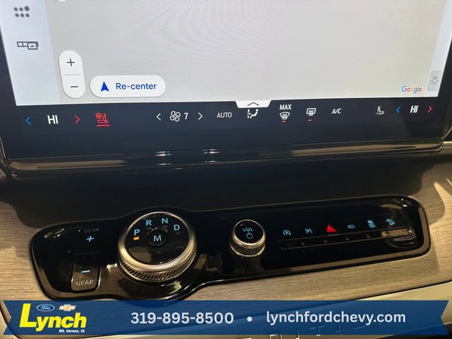 Certified 2025 Ford Expedition Platinum w/ Driver's Package AWD/4WD image 14