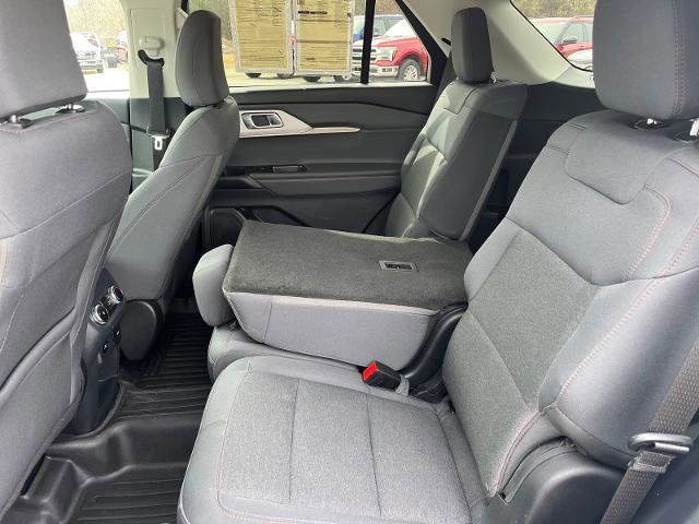 Certified 2025 Ford Explorer Active image 18