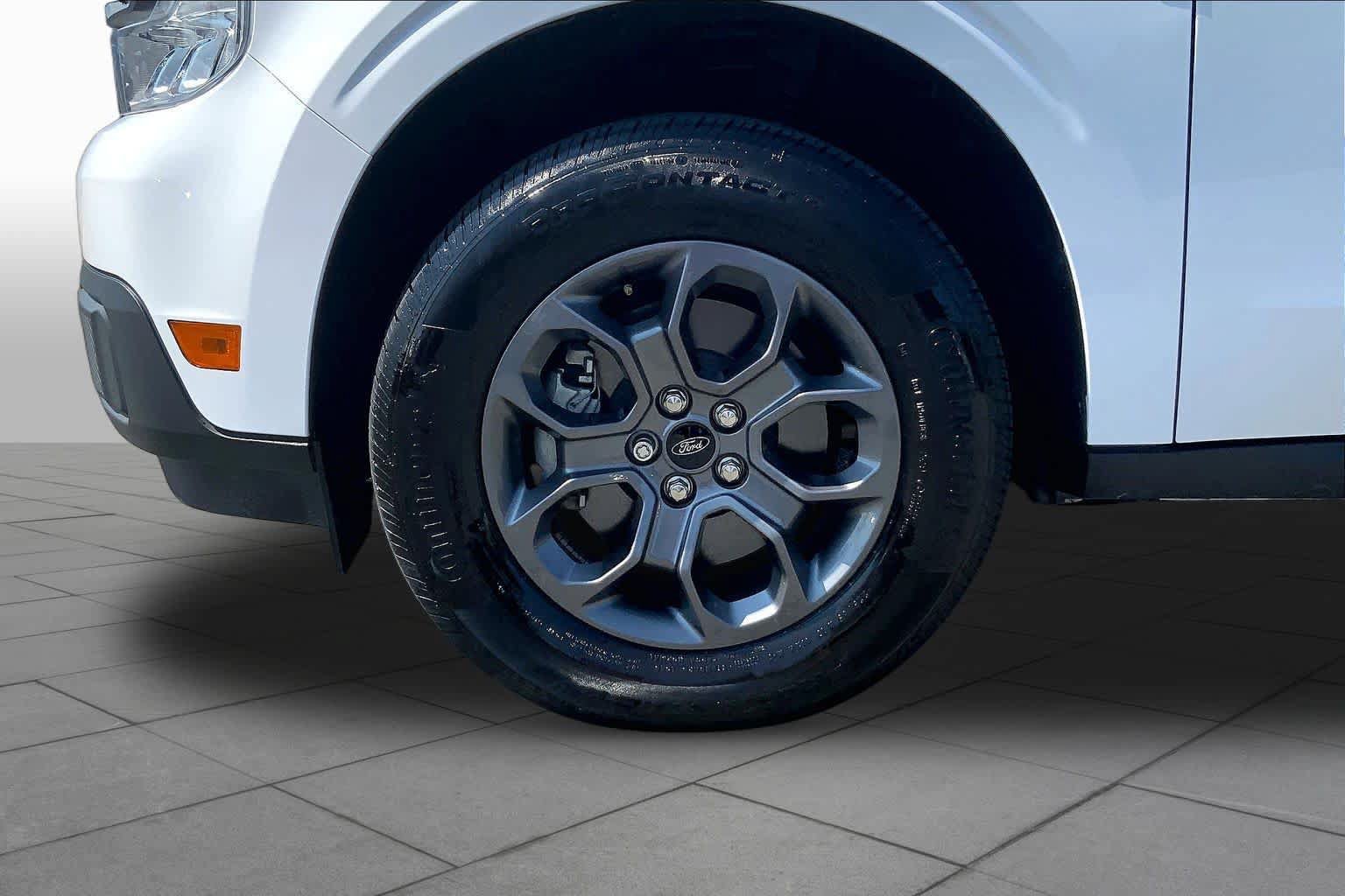 Certified 2024 Ford Maverick XLT FWD image 11