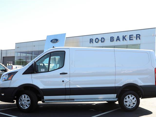 Certified 2025 Ford Transit 250 Low Roof w/ Exterior Upgrade Package RWD image 3