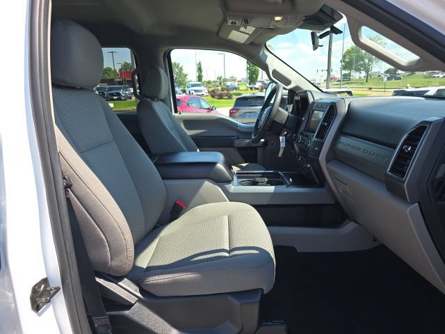 Certified 2021 Ford F250 XLT w/ XLT Premium Package AWD/4WD image 18