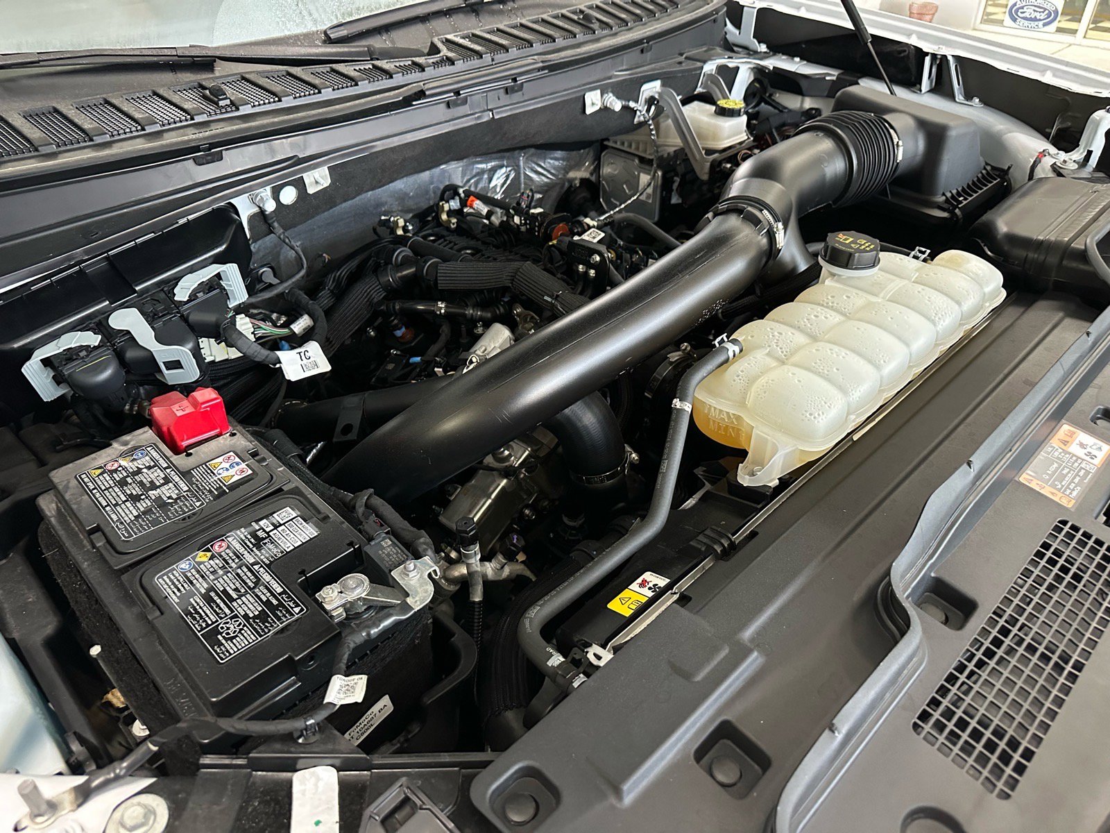 Certified 2025 Ford Expedition Max Active image 17