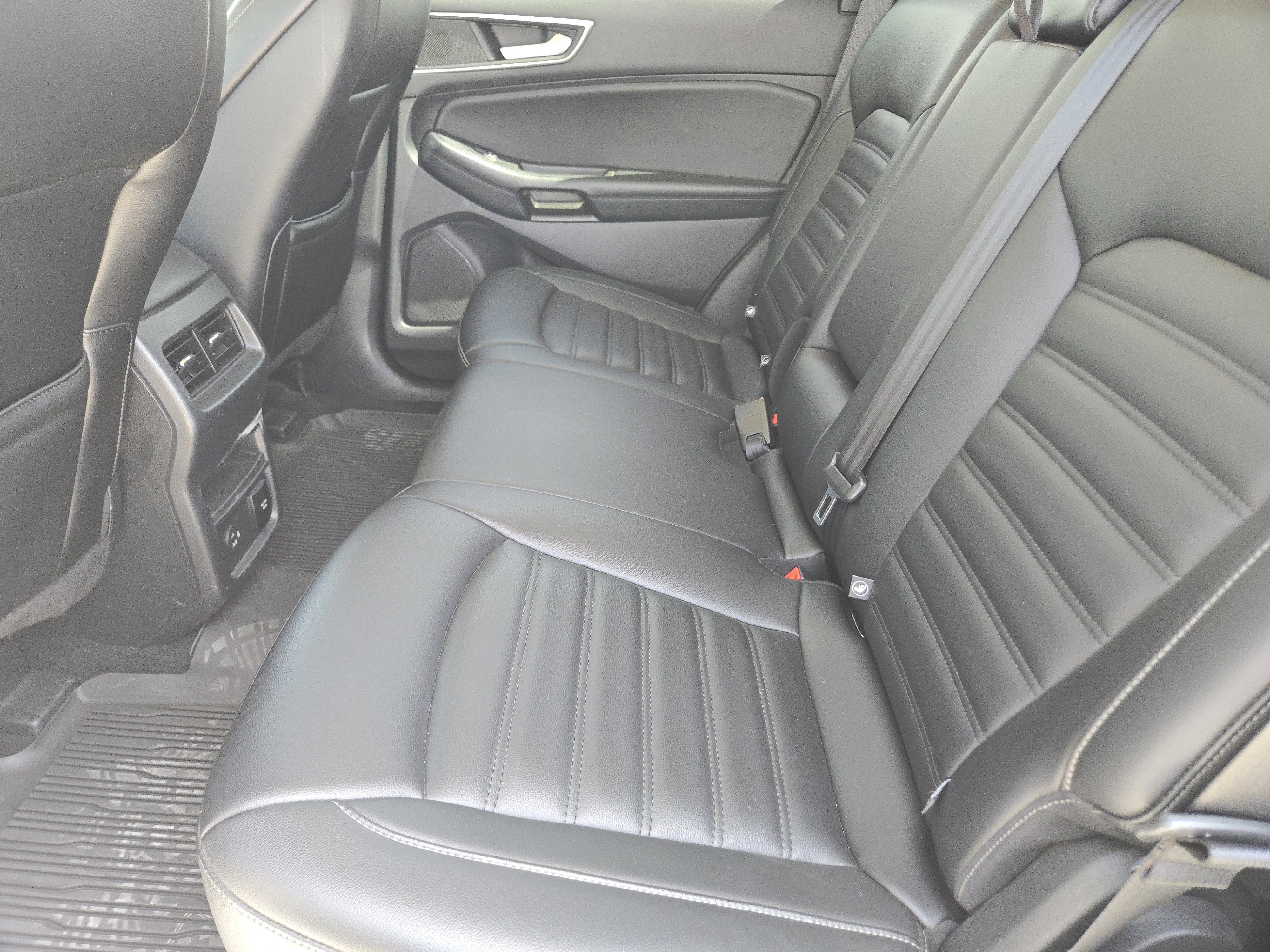 Certified 2022 Ford Edge SEL w/ Convenience Package image 29