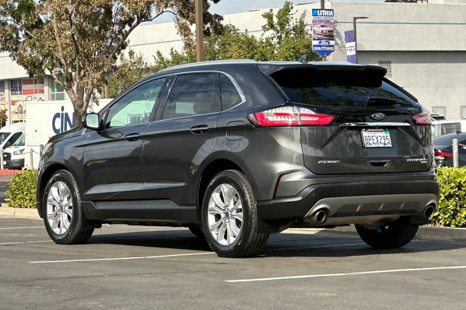 Certified 2020 Ford Edge Titanium AWD/4WD image 7