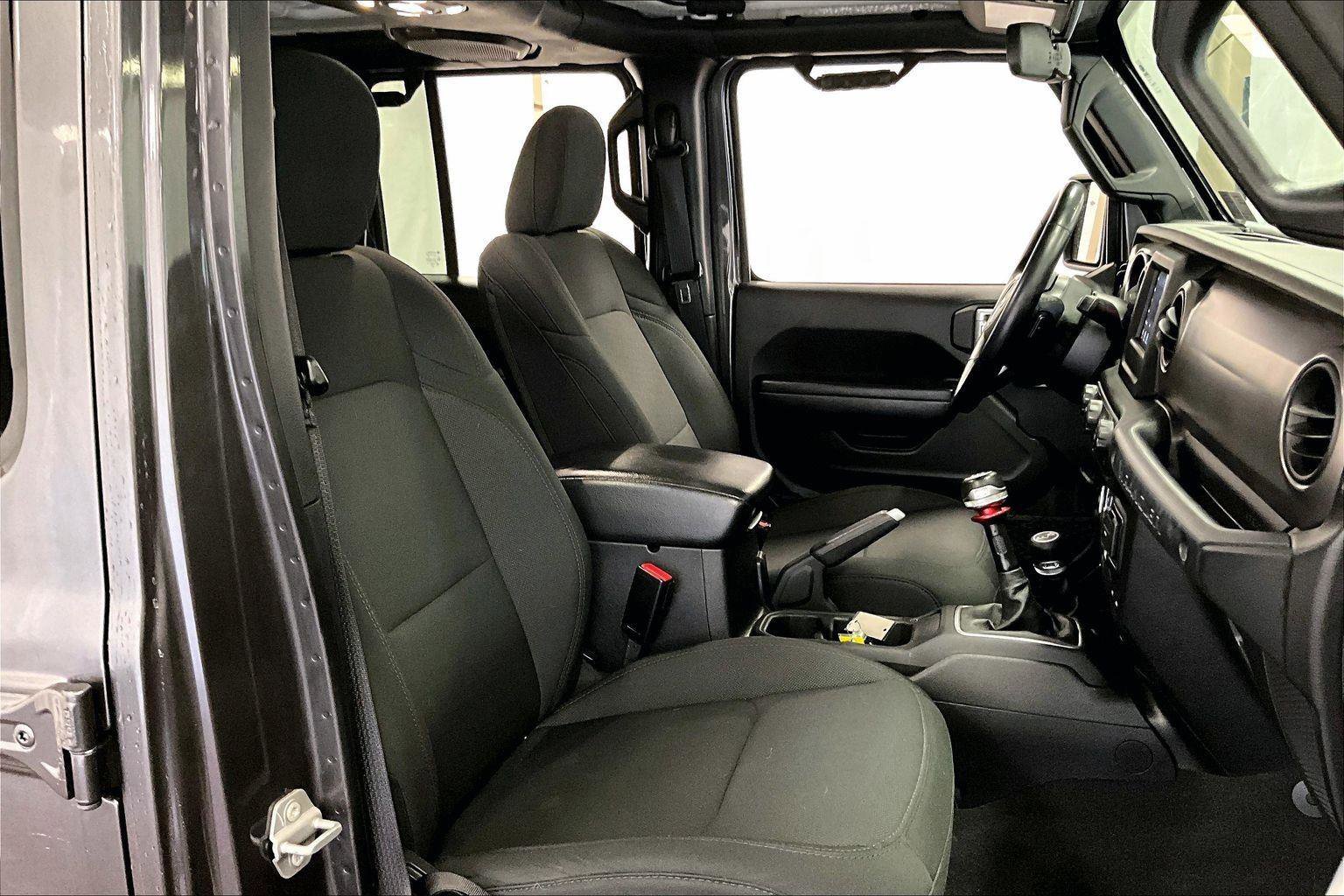 Used 2021 Jeep Wrangler Unlimited Willys image 7