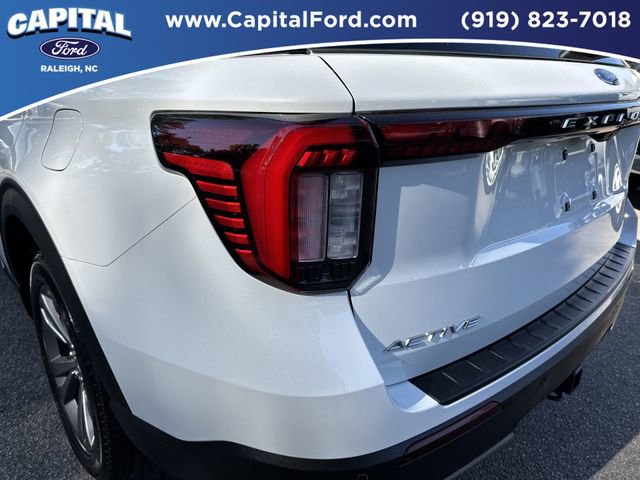 Certified 2025 Ford Explorer Active w/ Active Comfort Package image 15