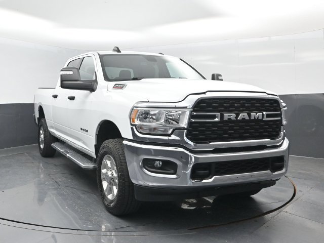 Used 2024 RAM 2500 Big Horn AWD/4WD image 2