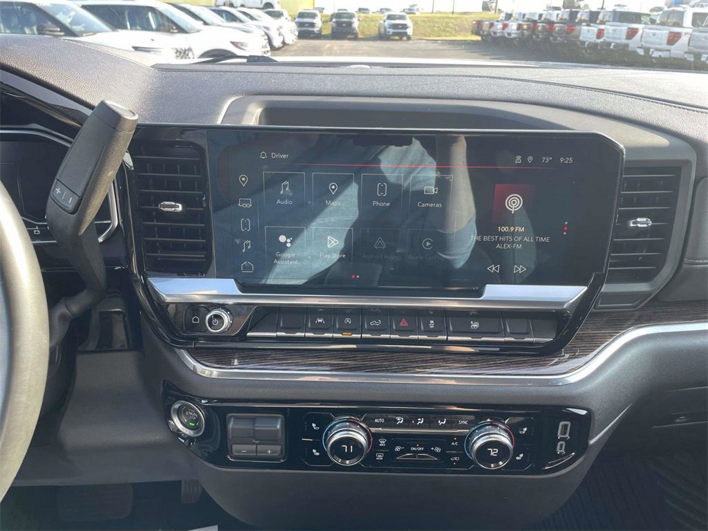 Used 2024 GMC Sierra 1500 Elevation image 22