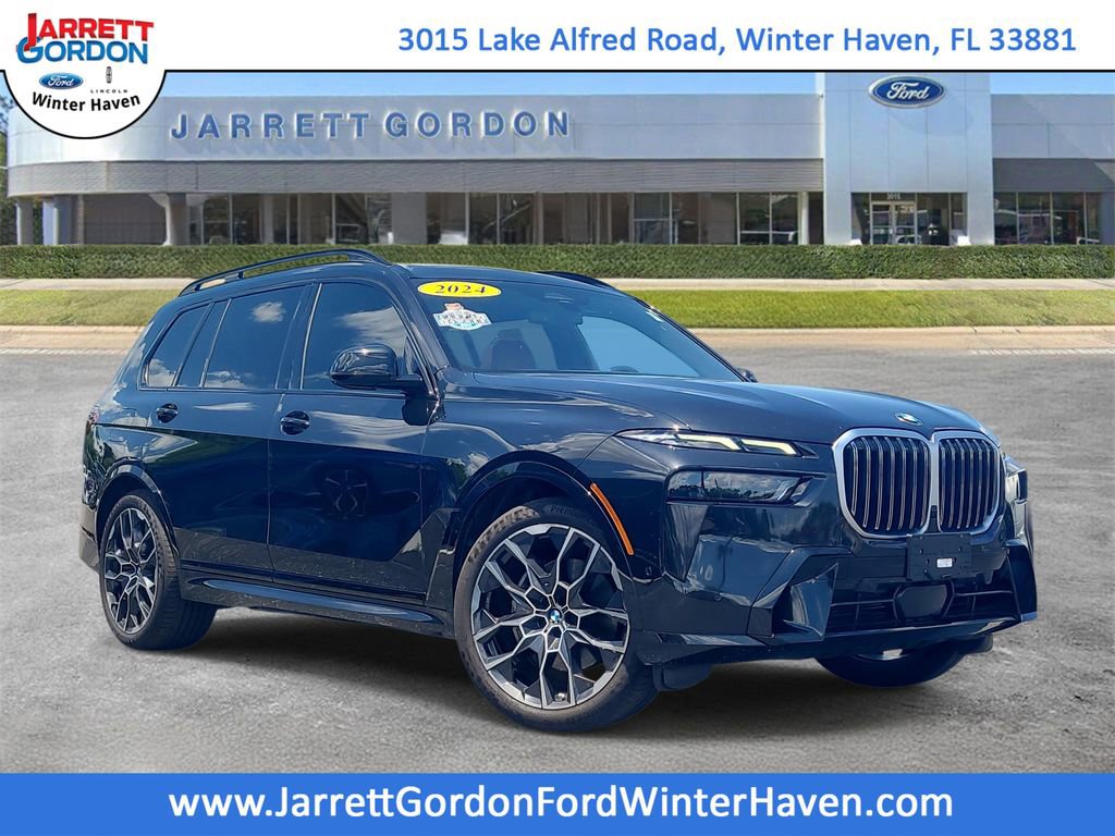 Used 2024 BMW X7 xDrive40i w/ M Sport Package AWD/4WD image 1