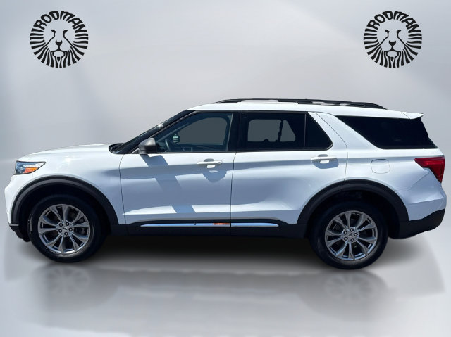 Certified 2020 Ford Explorer XLT w/ Equipment Group 202A AWD/4WD image 11