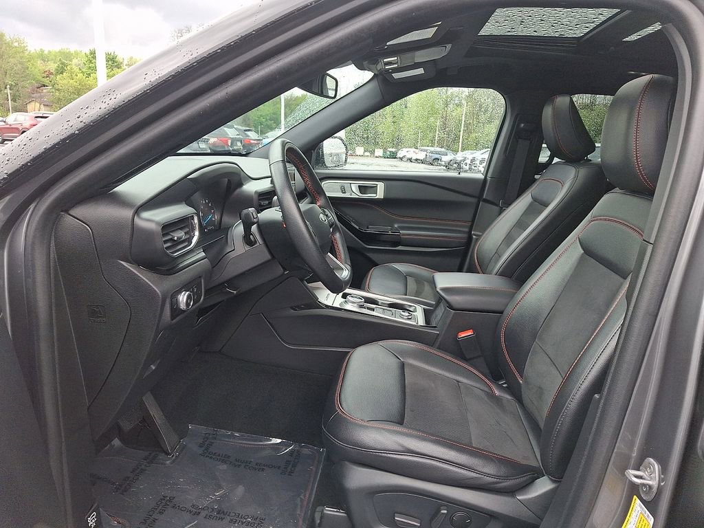Certified 2023 Ford Explorer ST-Line w/ Class IV Trailer Tow Package AWD/4WD image 14
