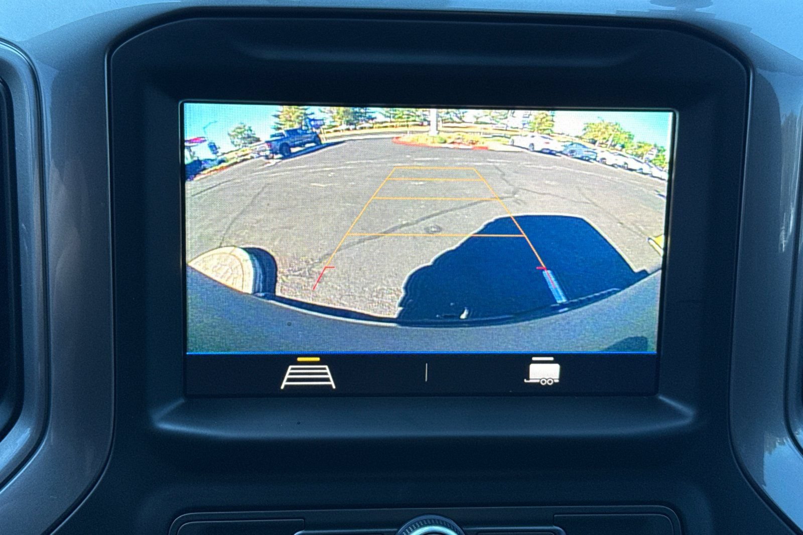 Used 2020 Chevrolet Silverado 1500 Custom Trail Boss w/ Infotainment Package AWD/4WD image 19
