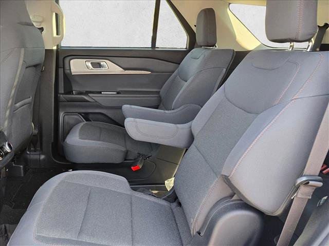 Certified 2025 Ford Explorer Active image 20
