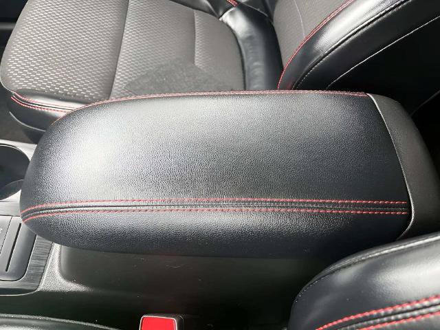 Certified 2024 Ford Escape ST-Line FWD image 38