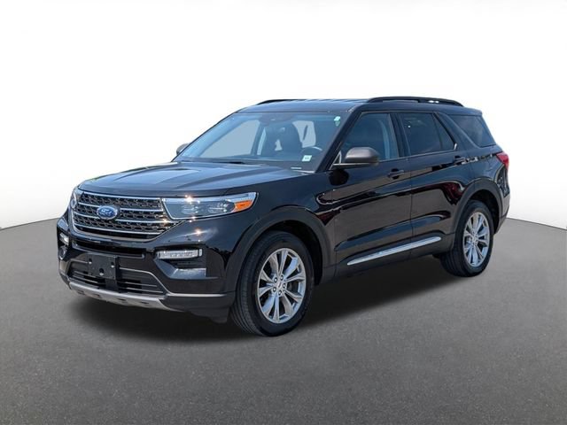 Certified 2023 Ford Explorer XLT w/ Equipment Group 202A AWD/4WD image 5
