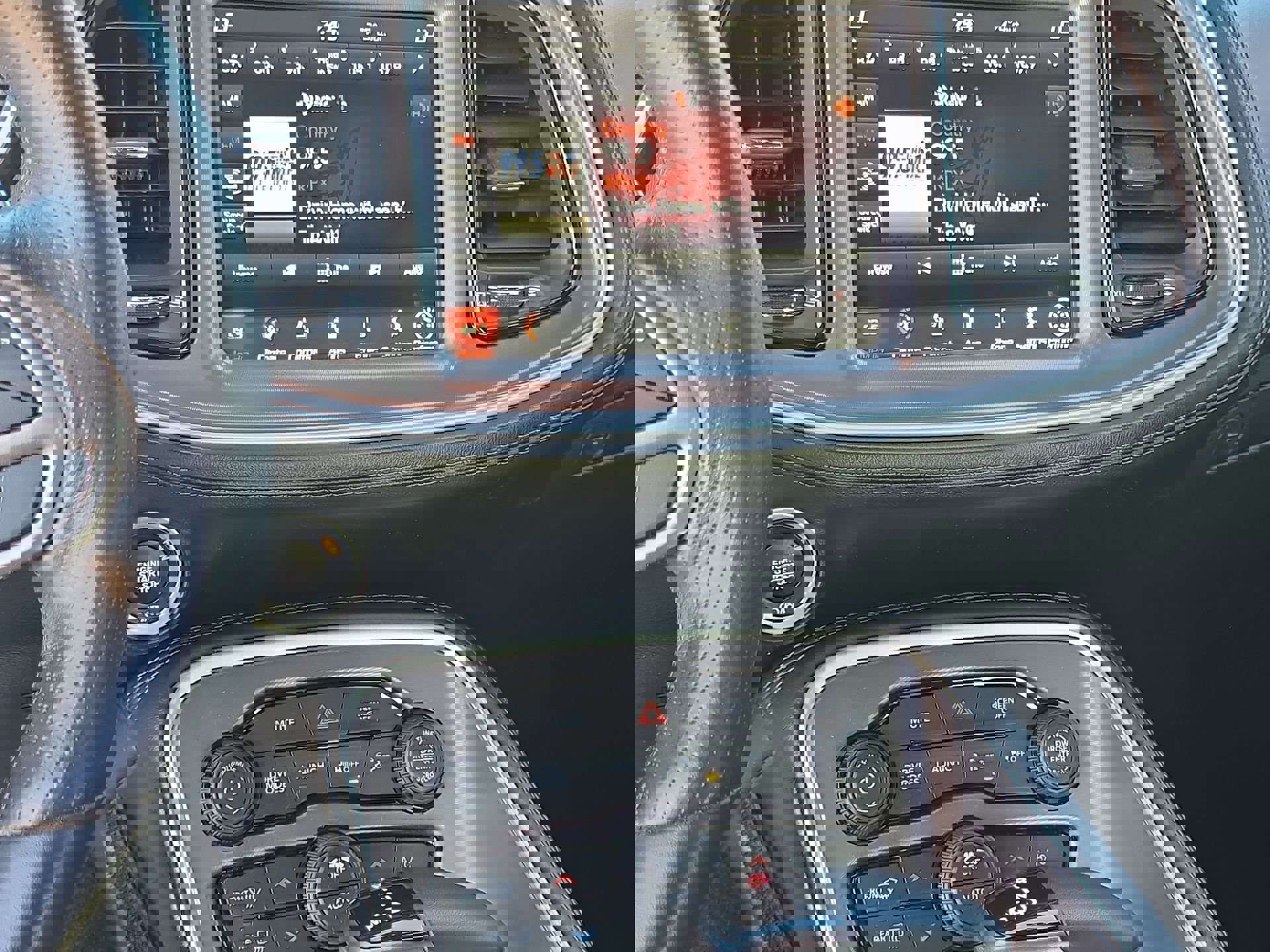 Used 2022 Dodge Challenger R/T Scat Pack w/ Dynamics Package image 17