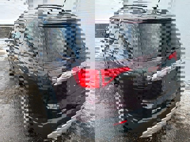 Used 2018 GMC Acadia SLE w/ Driver Alert Package I image 4