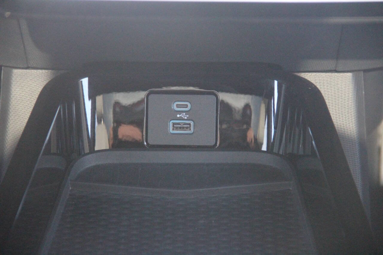 Certified 2022 Ford Mustang Mach-E Premium image 17