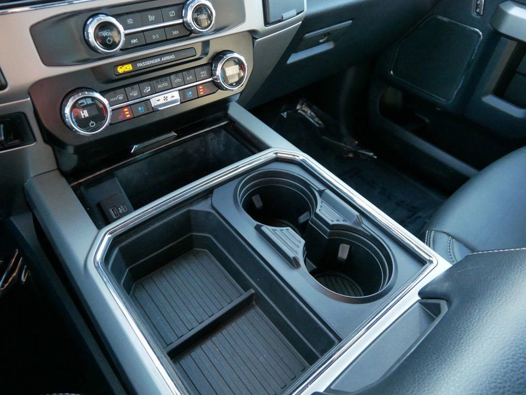 Certified 2022 Ford F250 Lariat w/ Chrome Package image 30