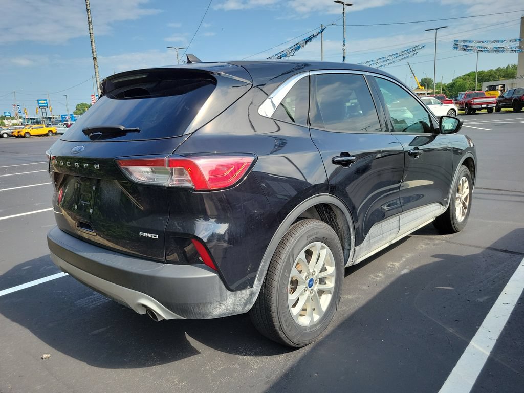 Certified 2022 Ford Escape SE w/ Convenience Package AWD/4WD image 3