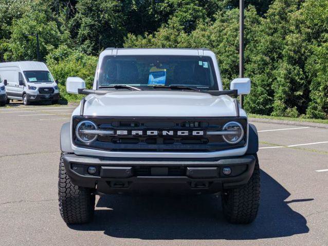 Certified 2026 Ford Bronco Outer Banks w/ Sasquatch Package AWD/4WD image 8