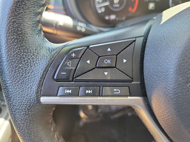 Used 2022 Nissan Kicks SR FWD image 5