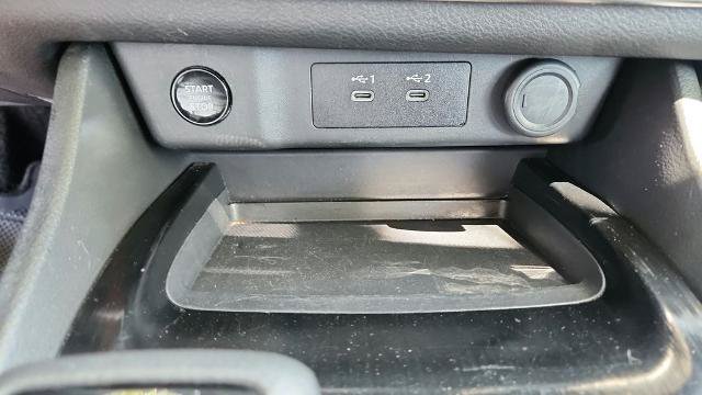 Used 2024 Nissan Rogue SV AWD/4WD image 16