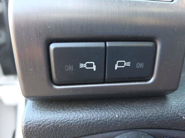 Certified 2017 Ford F150 Limited w/ Trailer Tow Package AWD/4WD image 38