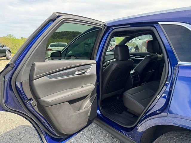 Used 2023 Cadillac XT5 Premium Luxury image 16