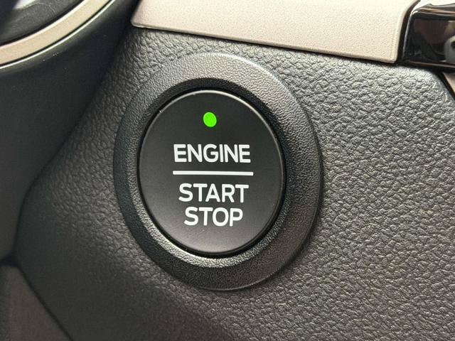 Certified 2022 Ford Escape SEL AWD/4WD image 32