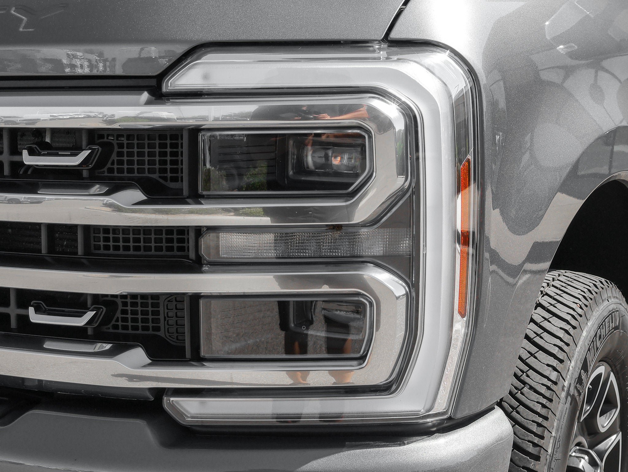 Certified 2024 Ford F250 Platinum AWD/4WD image 13