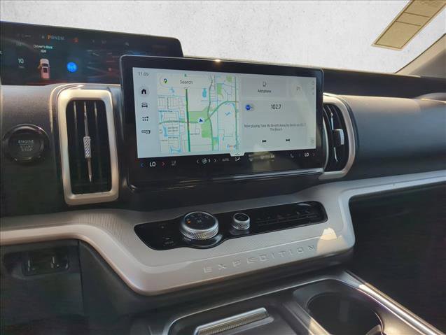 Certified 2025 Ford Expedition Active image 13