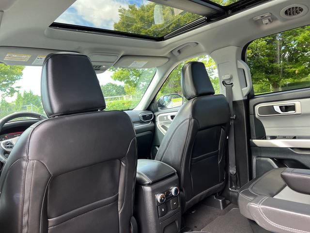Certified 2023 Ford Explorer XLT w/ Equipment Group 202A AWD/4WD image 26
