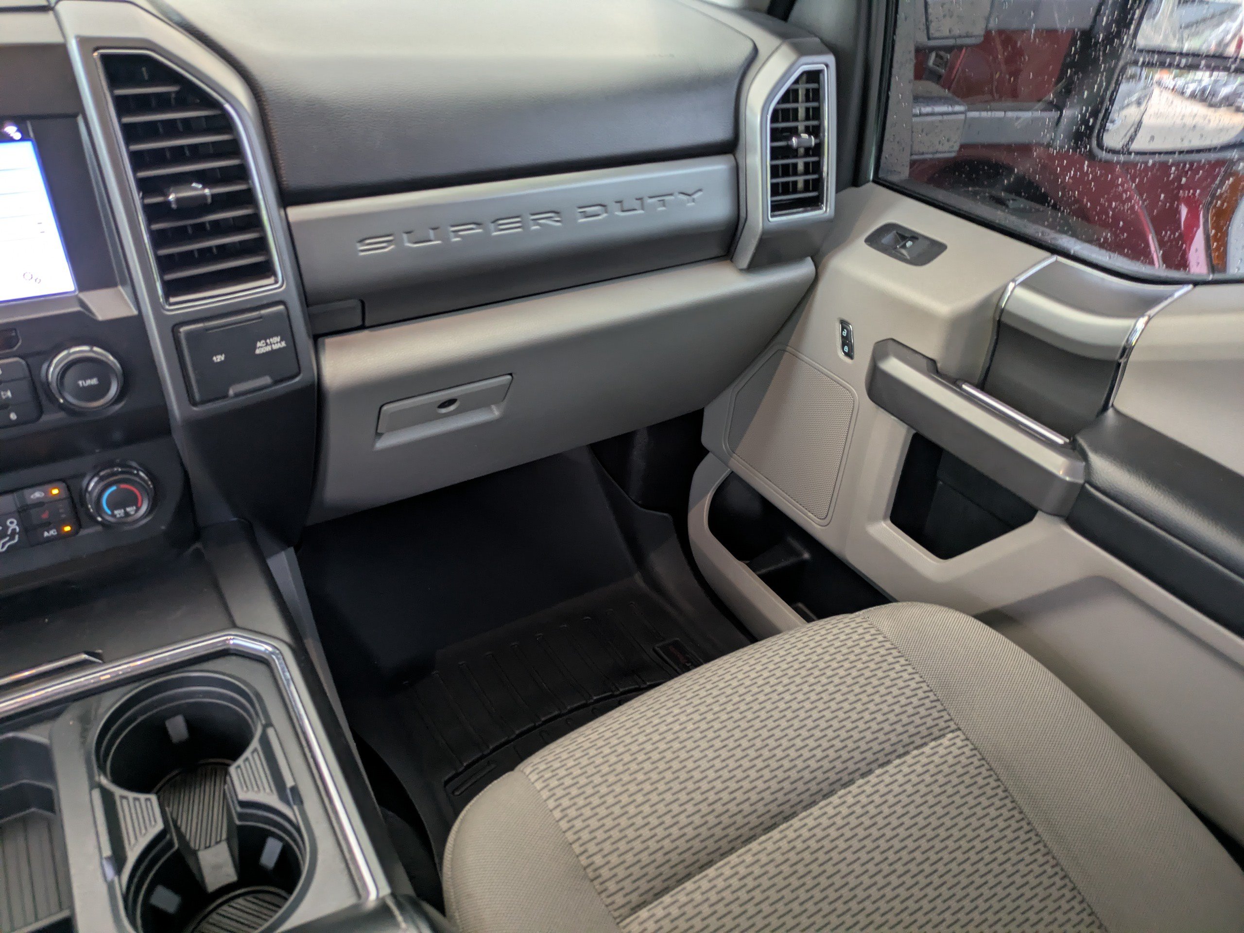 Certified 2019 Ford F350 XLT w/ XLT Premium Package AWD/4WD image 17