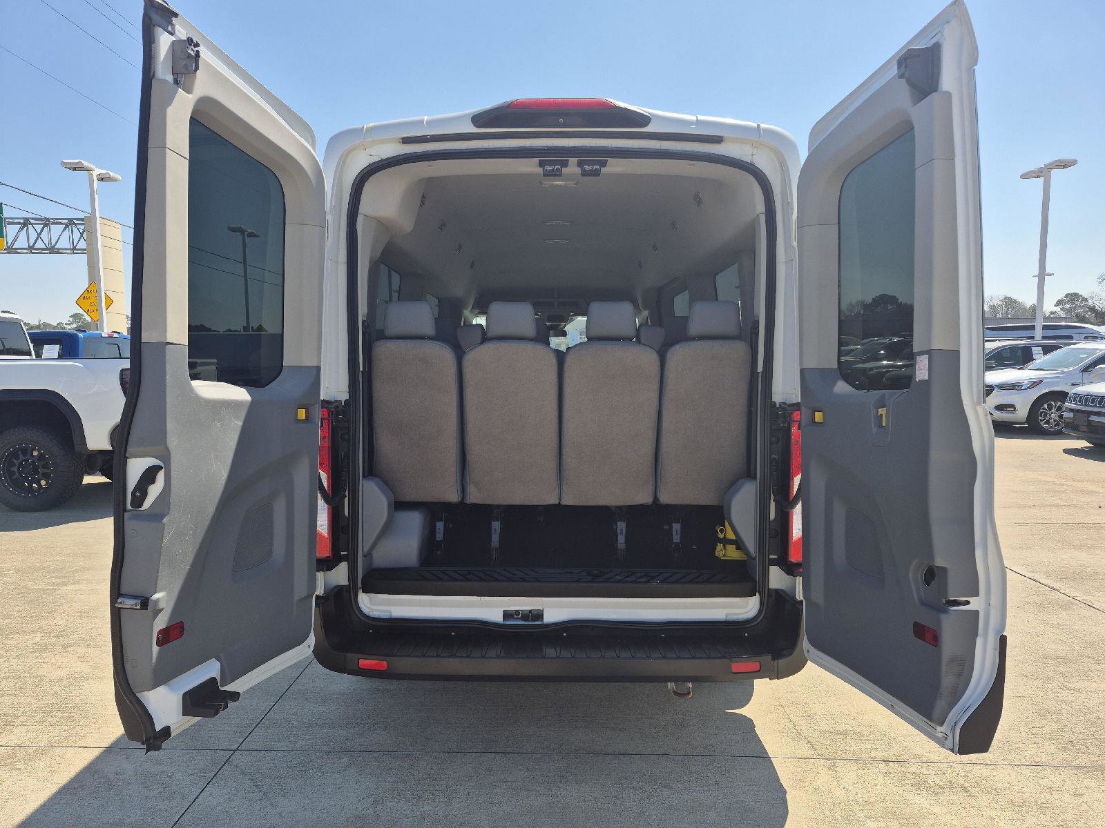 Certified 2019 Ford Transit 350 XL image 7