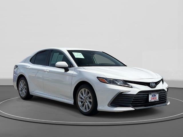 Used 2023 Toyota Camry LE FWD image 5