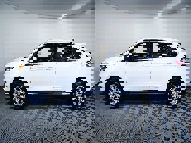 Certified 2023 Ford Edge SEL w/ Convenience Package image 5