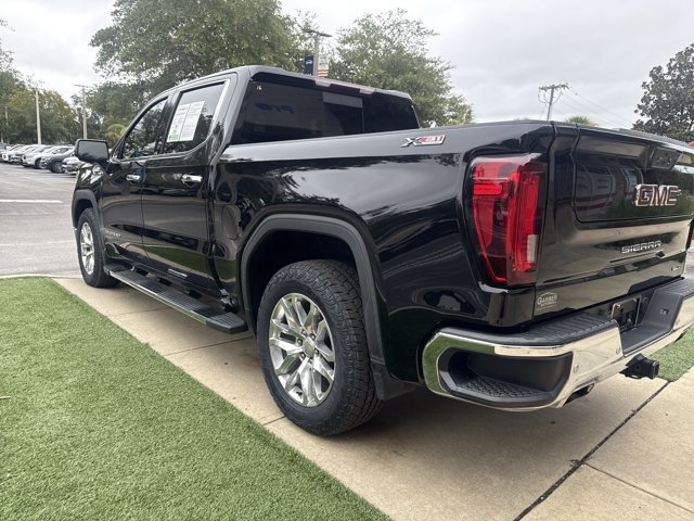 Used 2022 GMC Sierra 1500 SLT w/ SLT Premium Plus Package AWD/4WD image 6