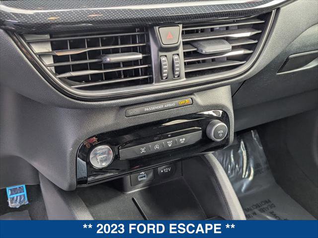 Certified 2023 Ford Escape ST-Line w/ Tech Pack #1 image 17
